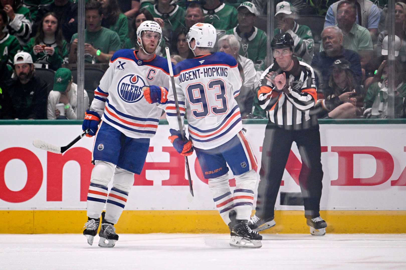 Dallas Stars Edmonton Oilers Playoff Game