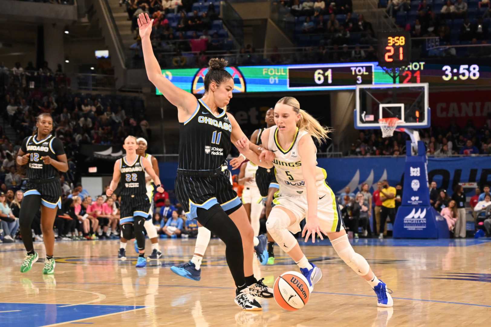 Dallas Wings Chicago Sky Basketball