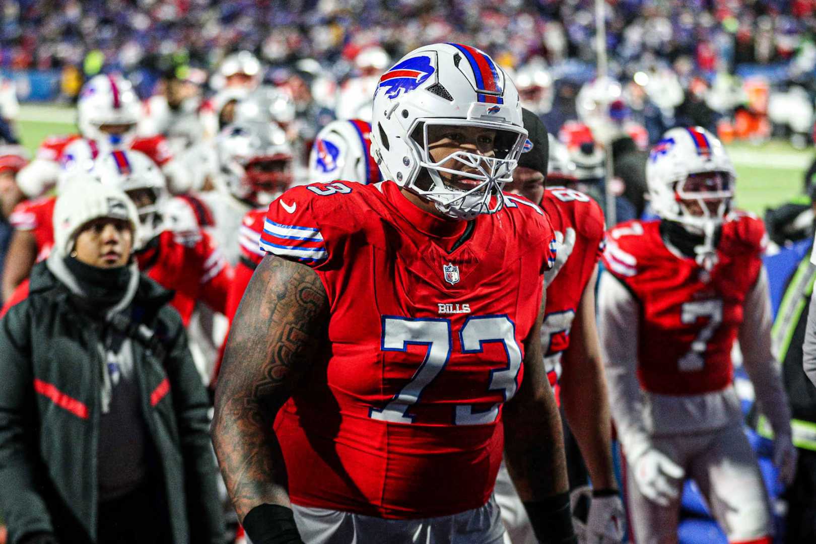Dion Dawkins Nfl Protector Of The Year Award
