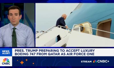Donald Trump Air Force One Qatar