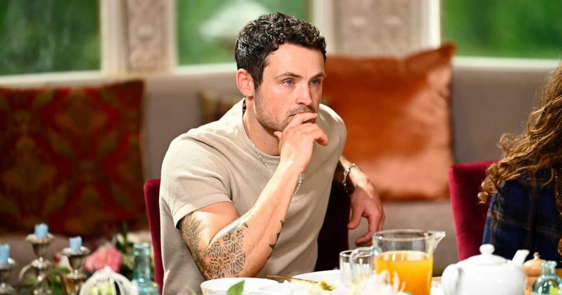 Dylan Efron Traitors Survivor New York