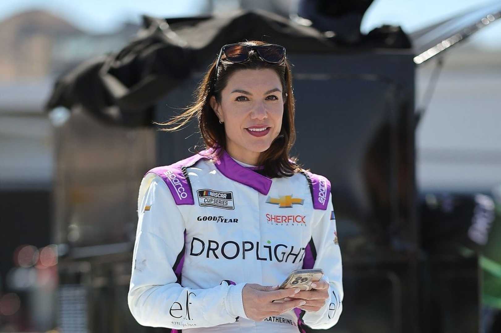 E.l.f. Cosmetics Nascar Katherine Legge