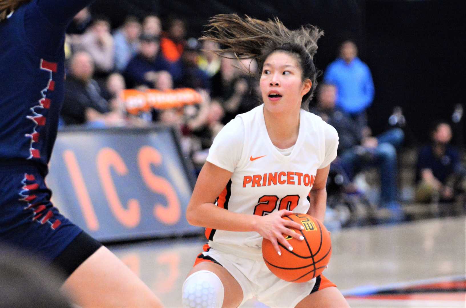 Kaitlyn Chen Basketball