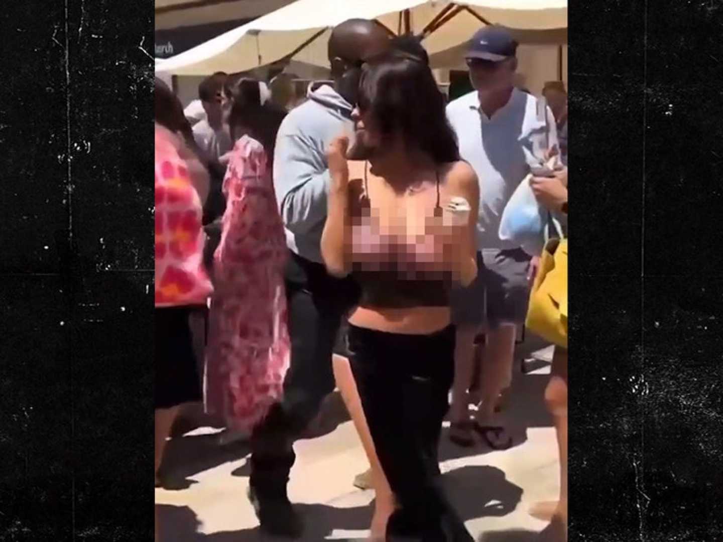 Kanye West Bianca Censori Mallorca Ice Cream