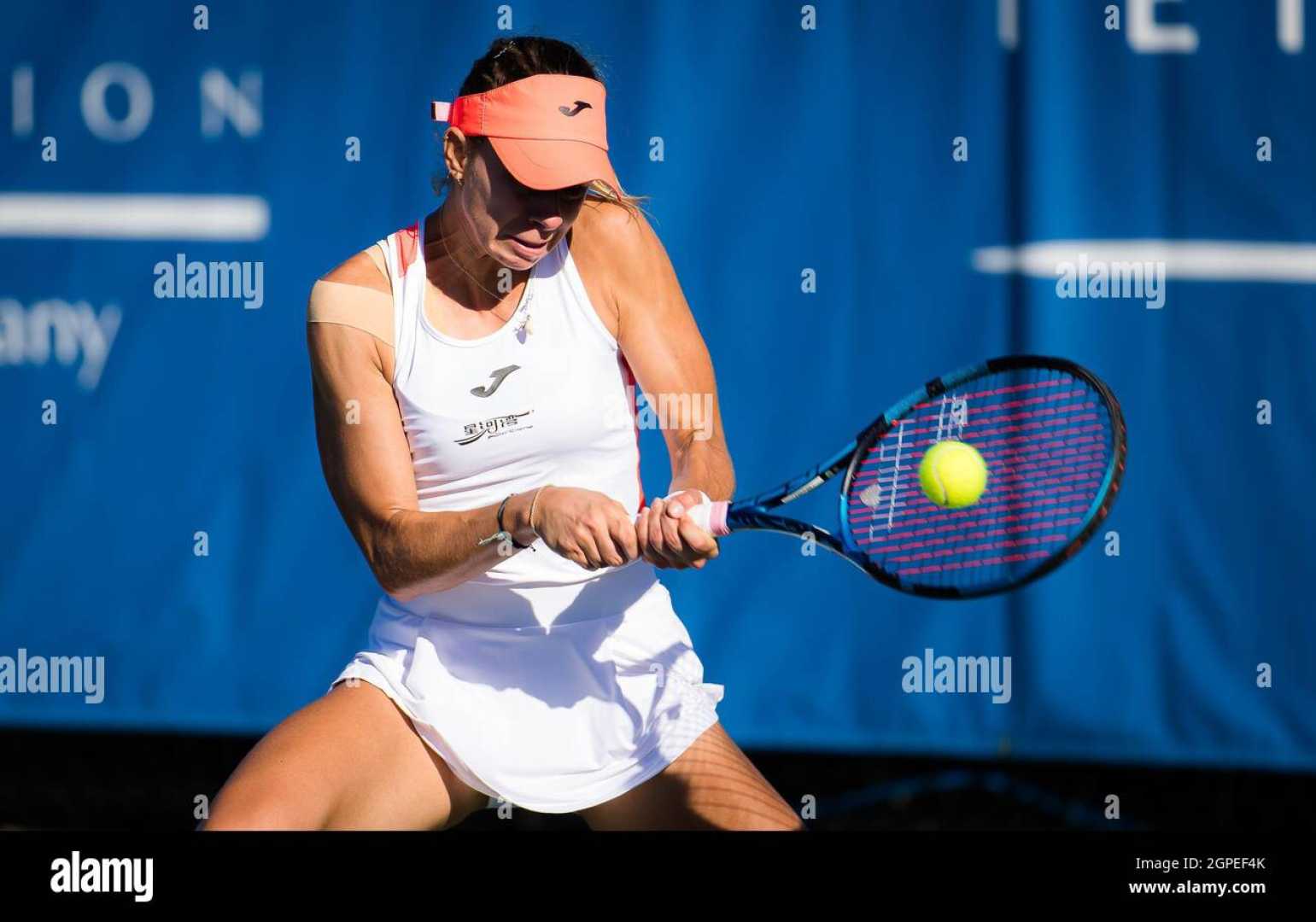 Magda Linette Tennis Match Wta 500
