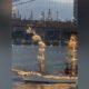 Mexican Navy Ship Brooklyn Bridge Incident