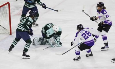 Minnesota Frost Vs Boston Fleet Hockey Game