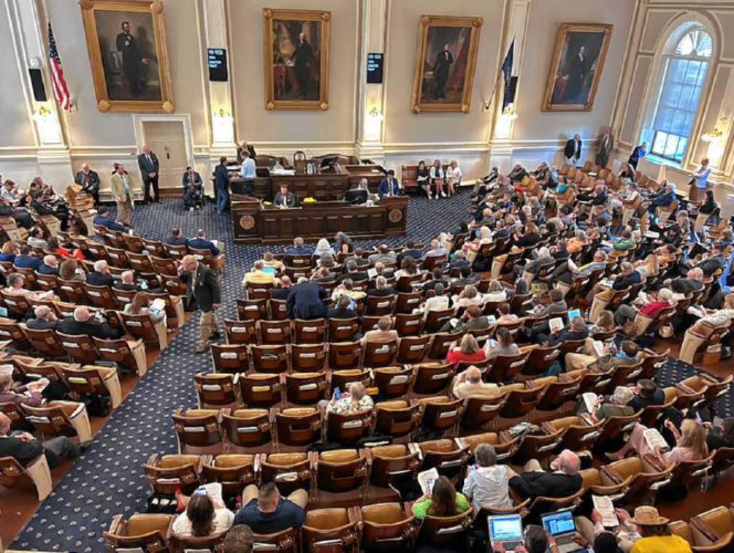 New Hampshire Senate Voting Session