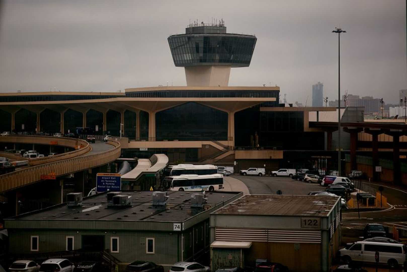 Newark Liberty International Airport Air Traffic Control Outage