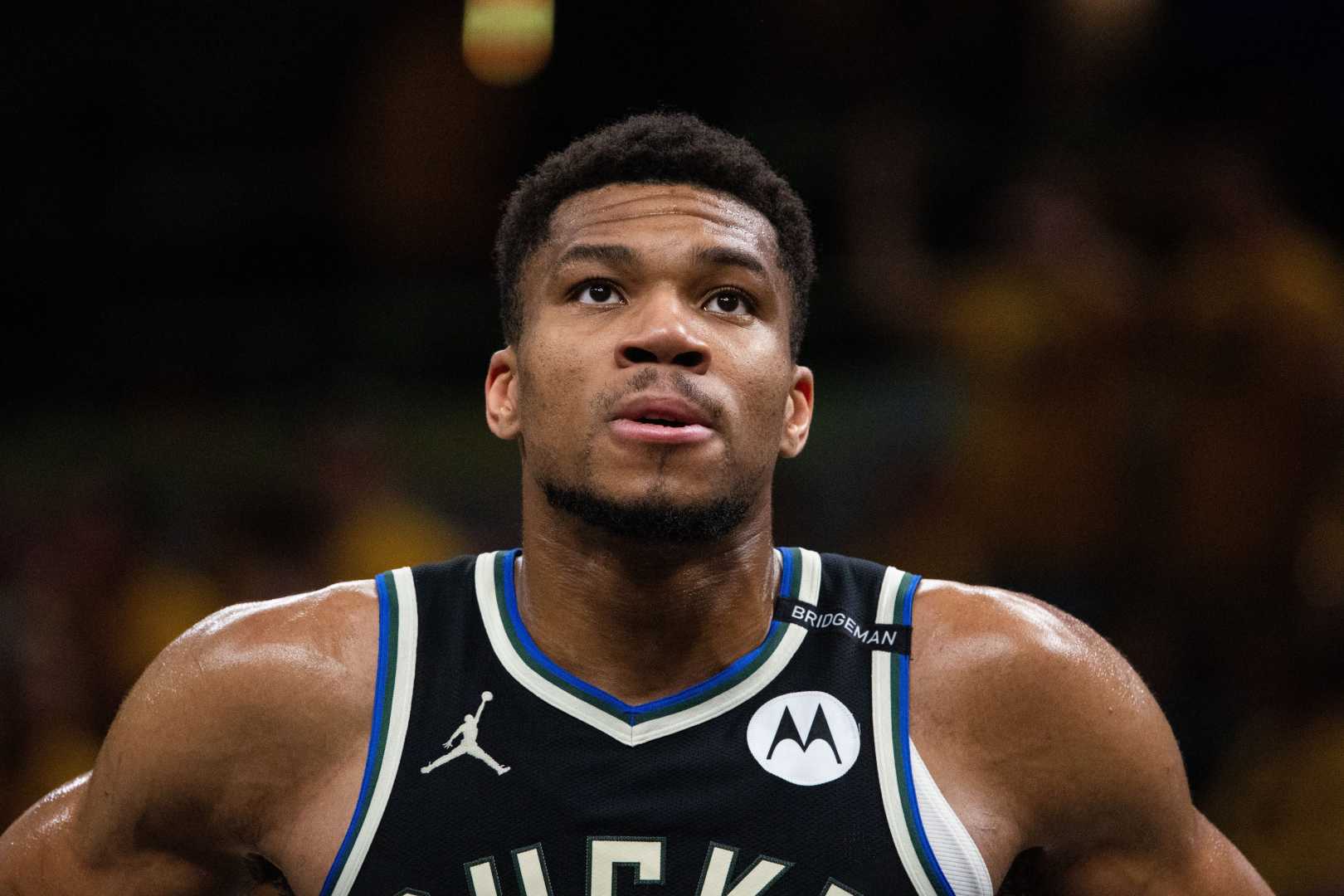 Paul George Giannis Antetokounmpo Trade Rumors