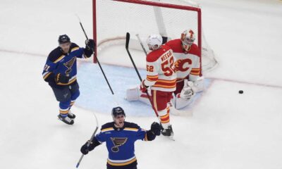 Radek Faksa Scoring Goal Hockey
