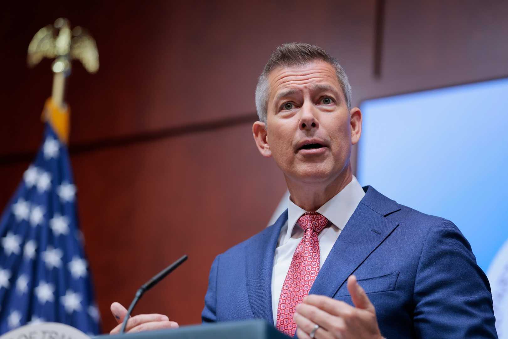 Sean Duffy Newark Airport News