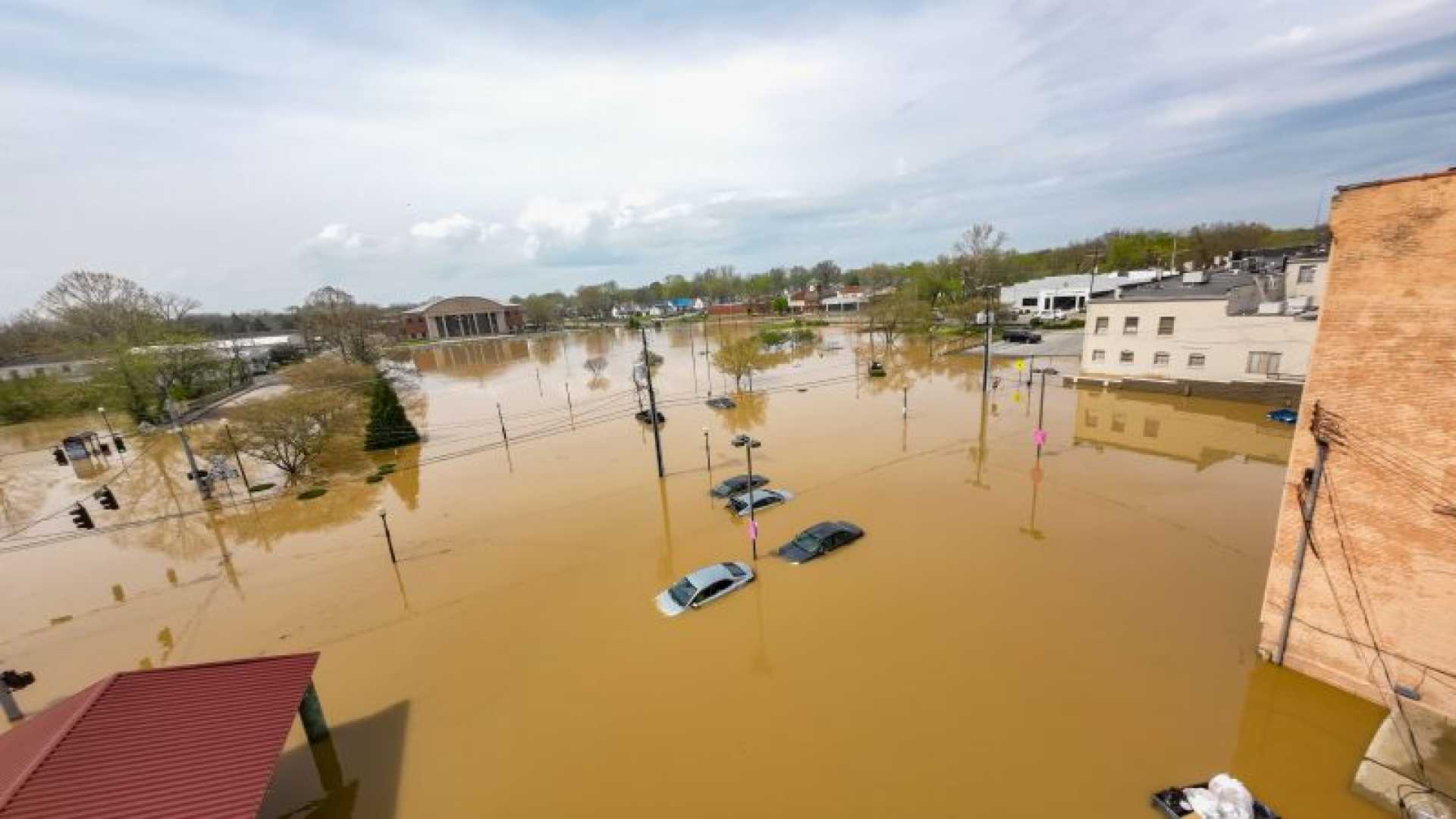 Severe Thunderstorms Flooding Southern Us