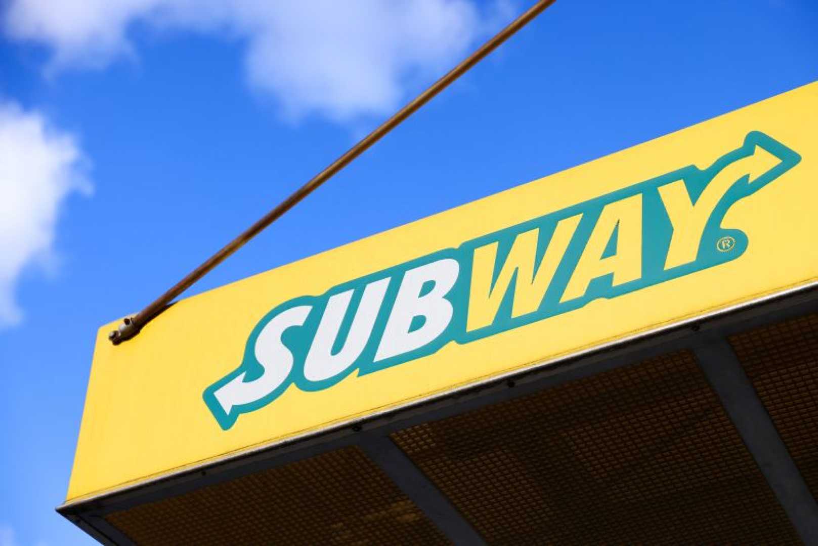Subway Restaurant Closed Sign