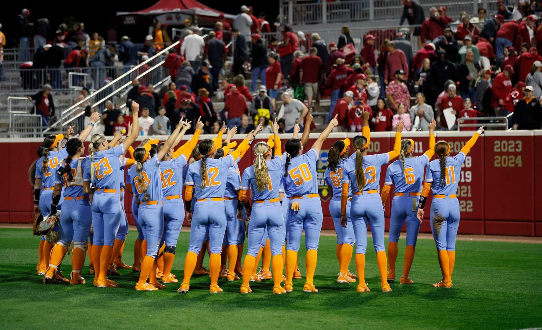 Tennessee Lady Volunteers Softball Game