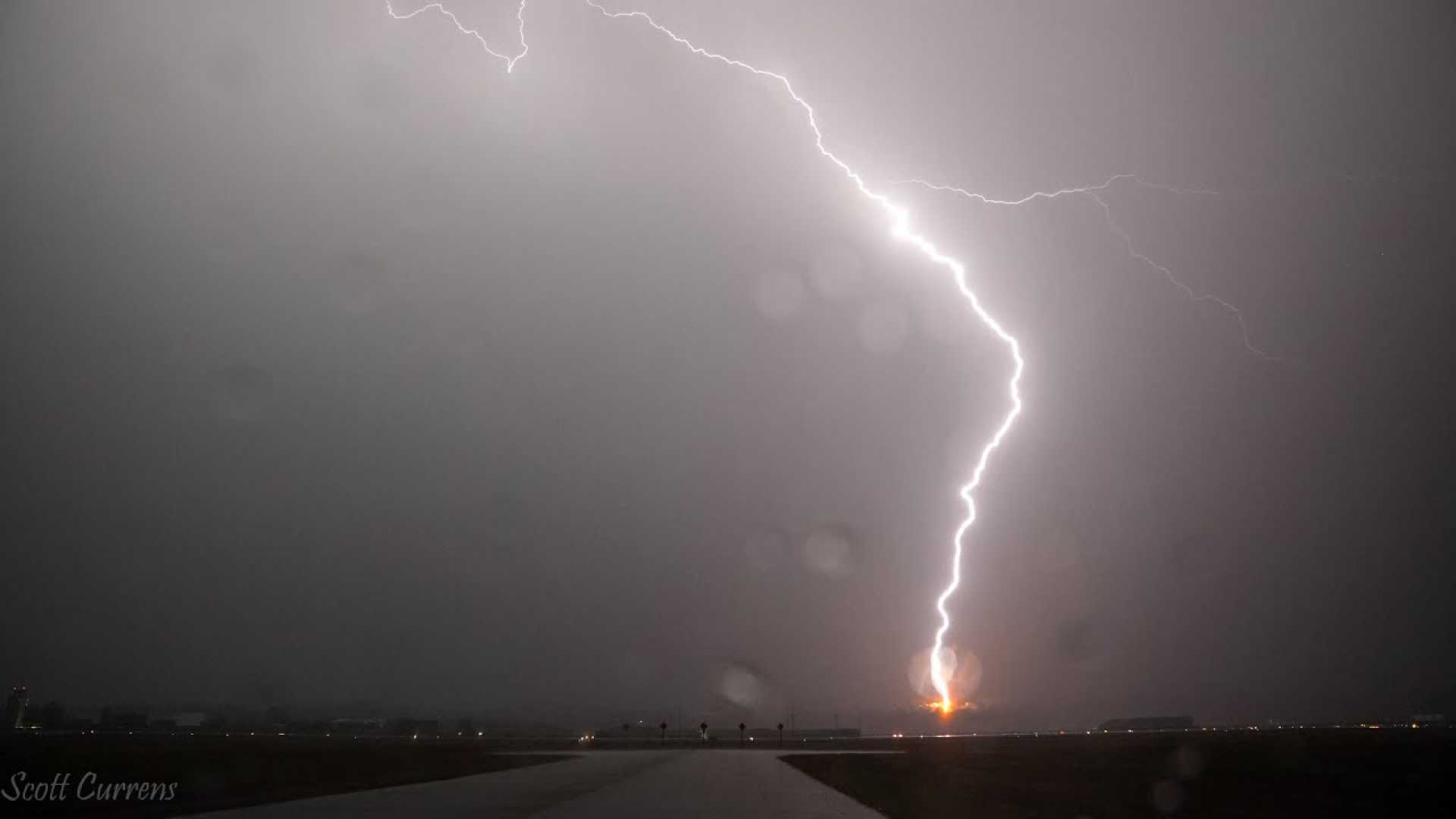 Thunderstorms St. Louis May 2025