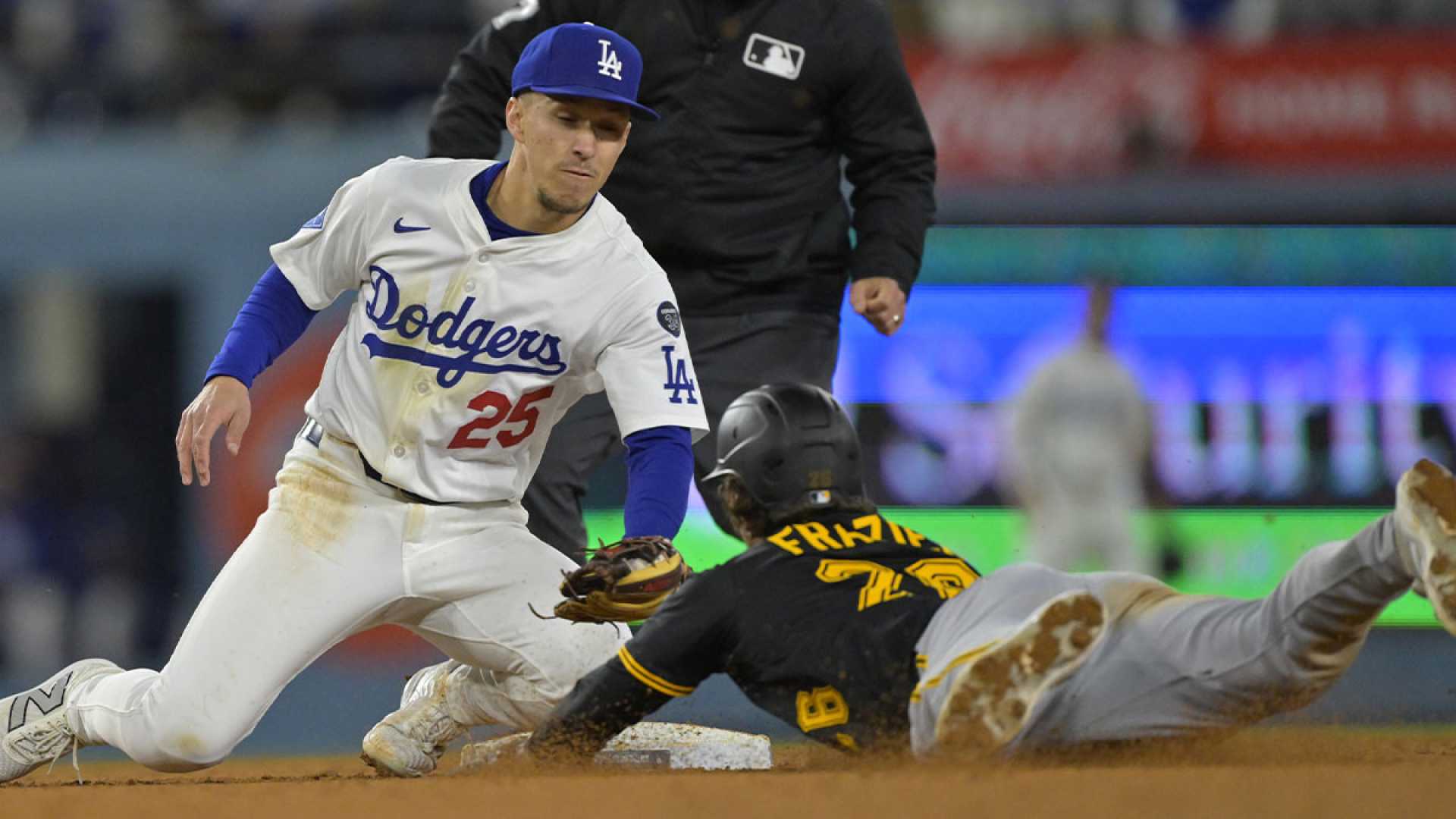 Tommy Edman Dodgers Injury News