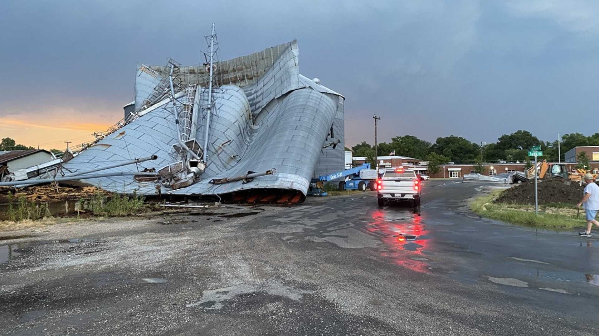 Tornado Storm Damage St. Louis