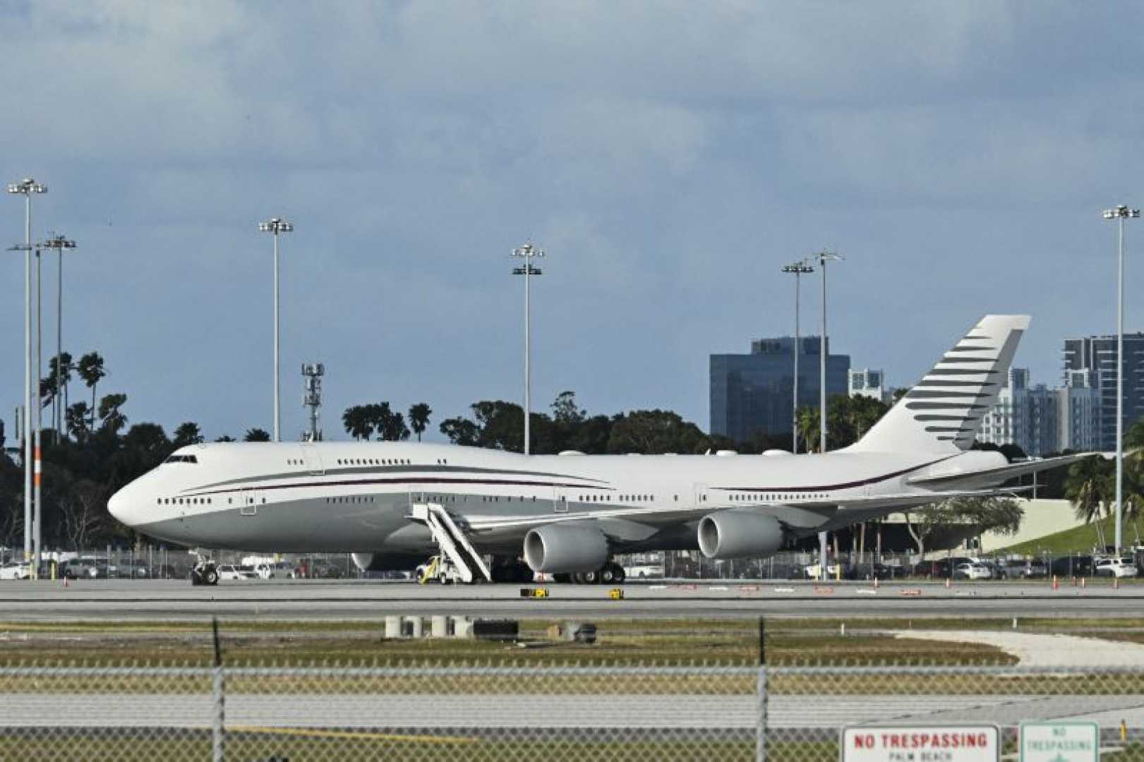 Trump Qatar Plane Air Force One