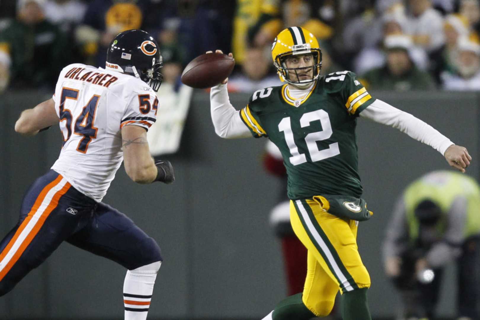 Brian Urlacher Aaron Rodgers Nfl Rivalry