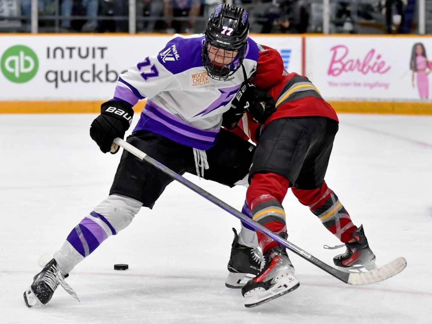 Britta Curl Salemme Ice Hockey