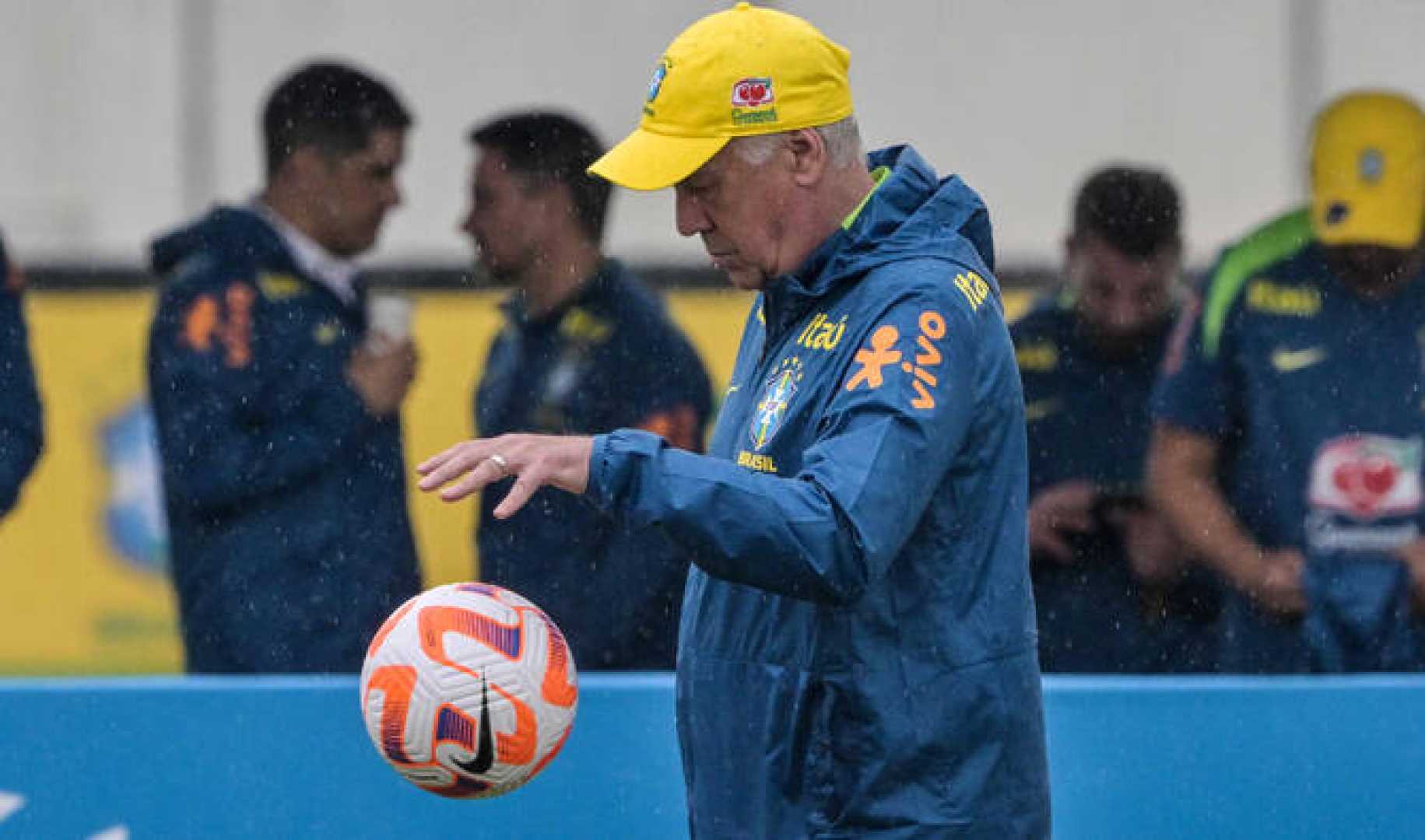 Carlo Ancelotti Brazil Ecuador March 2025