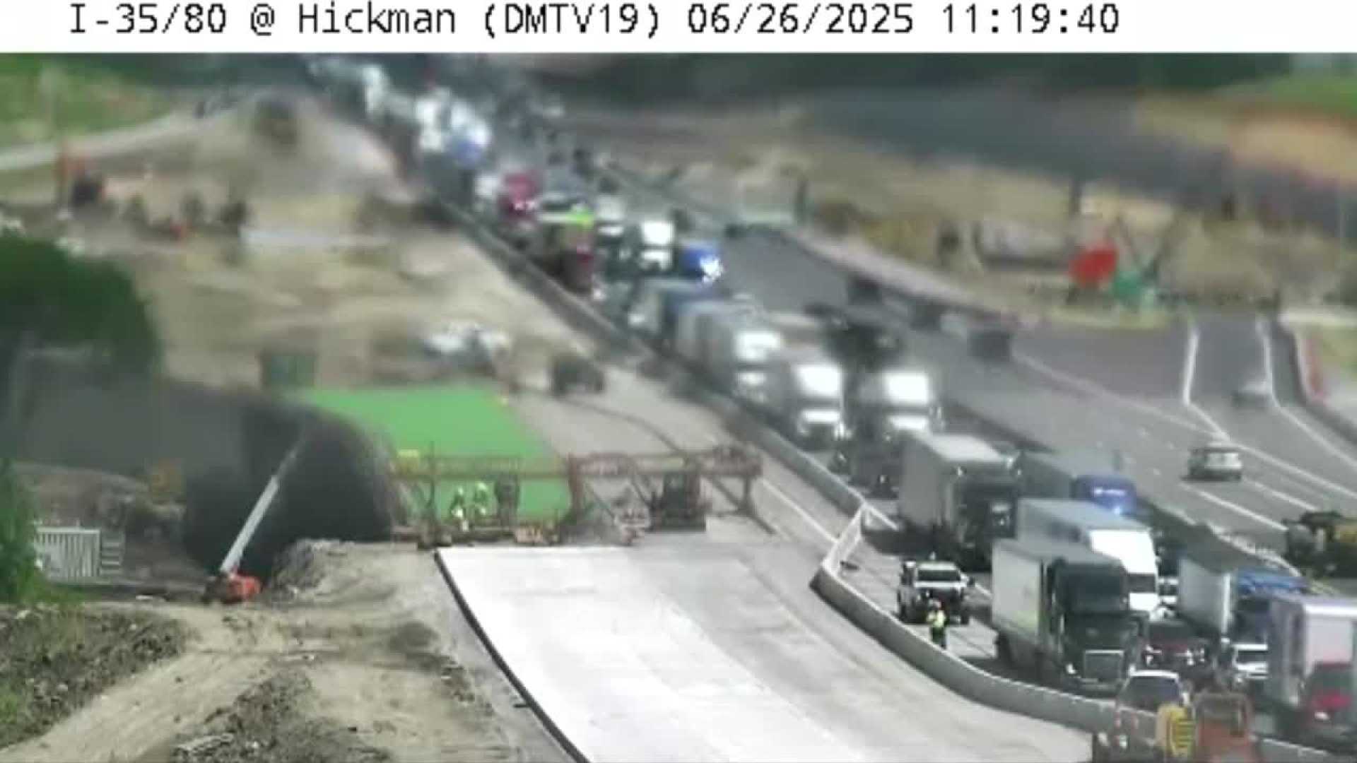 Des Moines Iowa Traffic Crash I 35/80