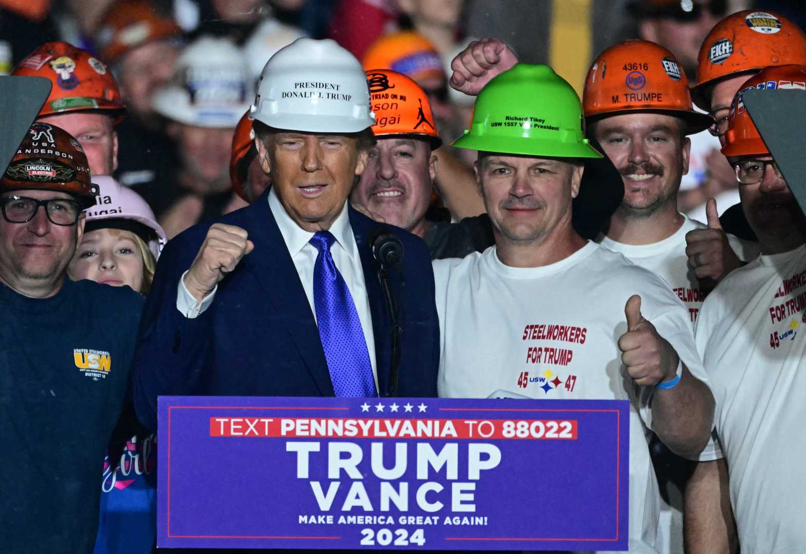Donald Trump Press Conference Construction Workers