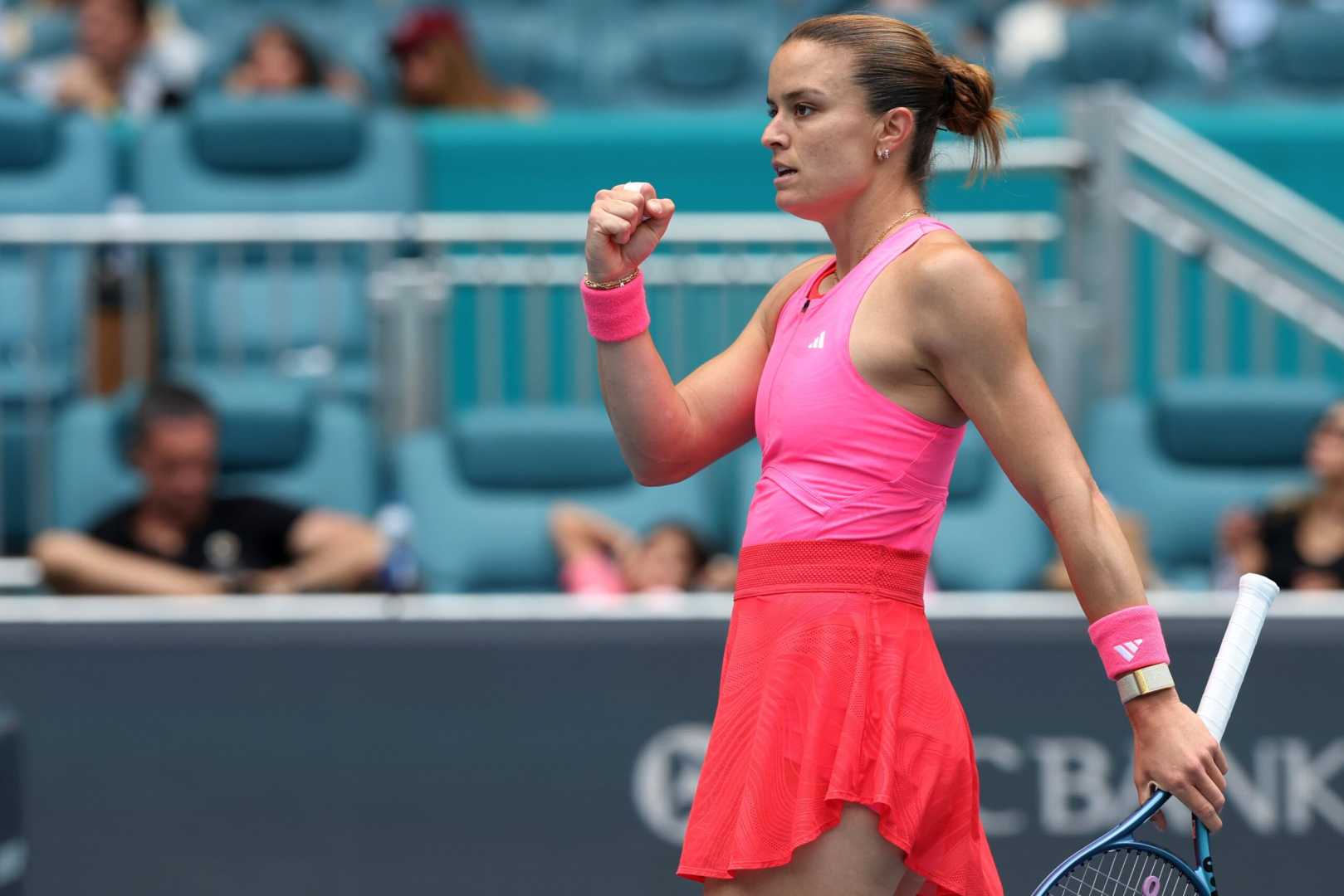 Ekaterina Alexandrova Maria Sakkari Tennis
