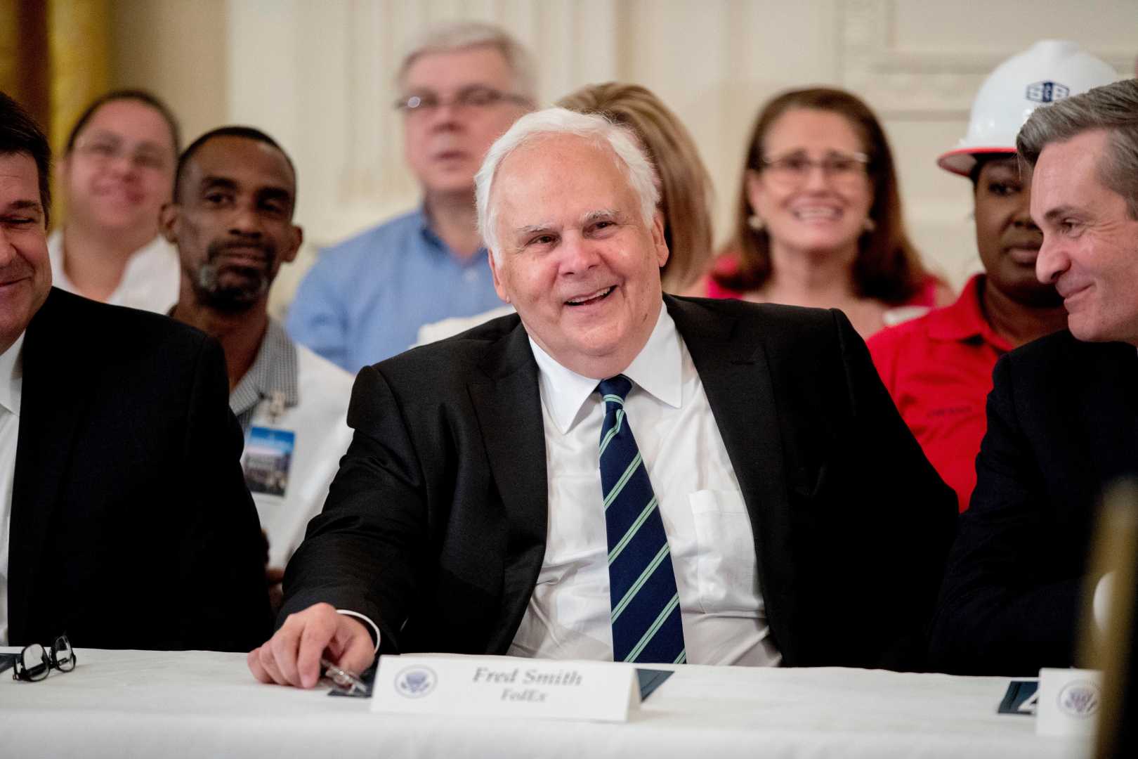 Fedex Founder Fred Smith Obituary