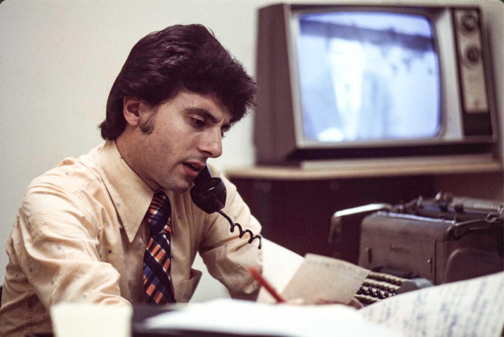Gary Deeb Media Critic Obituary