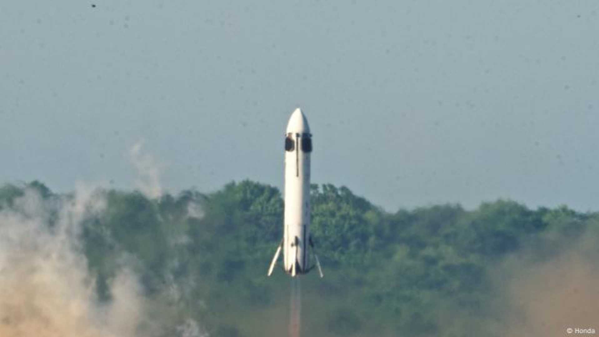 Honda Reusable Rocket Test Launch