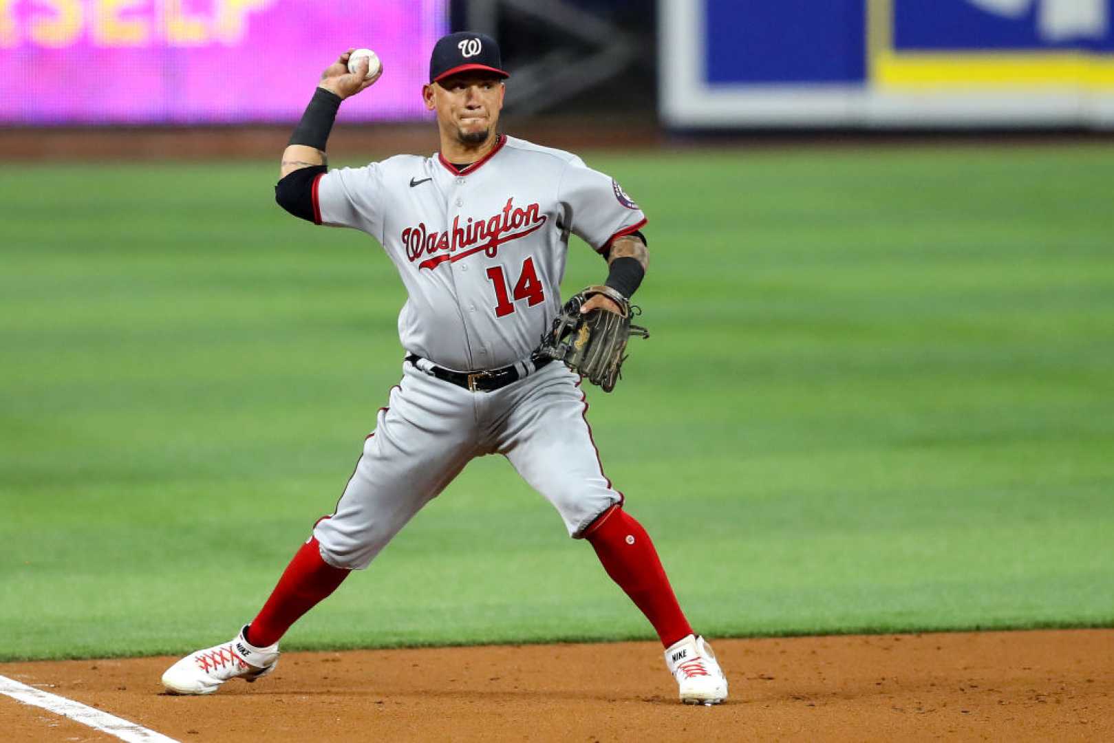 Ildemaro Vargas Injury News