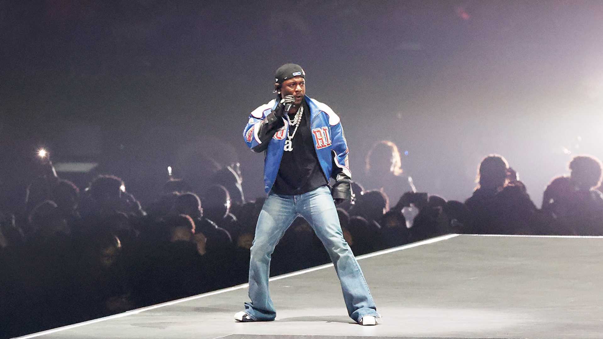 Kendrick Lamar Super Bowl Halftime Show Performer