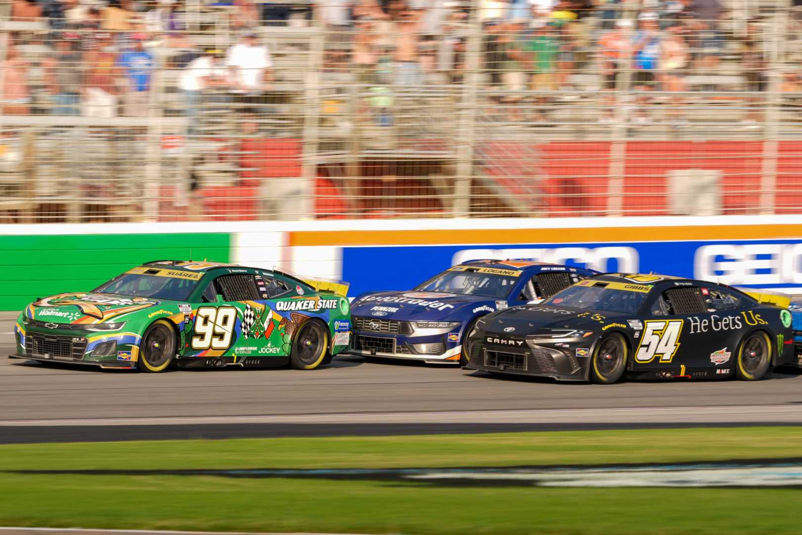 Kyle Busch Nascar Echopark Speedway
