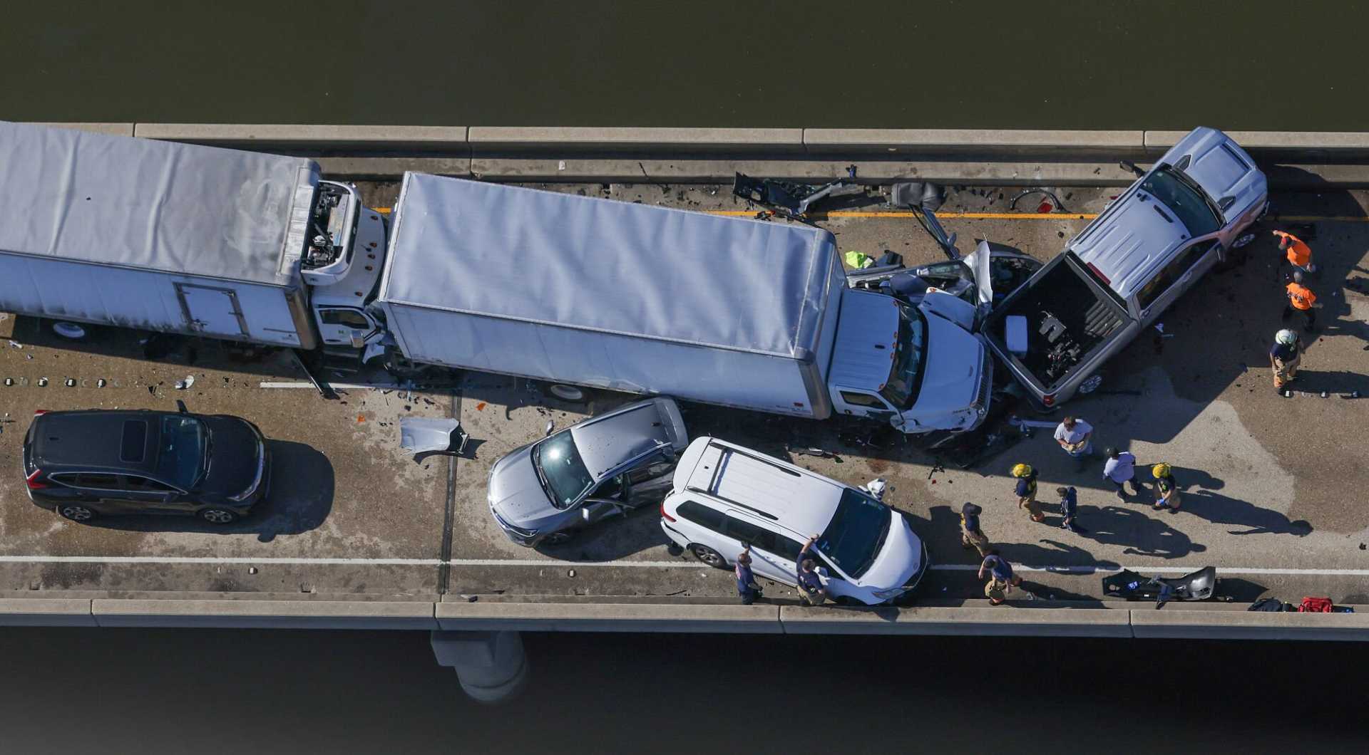 Lake Pontchartrain Causeway Bridge Accident
