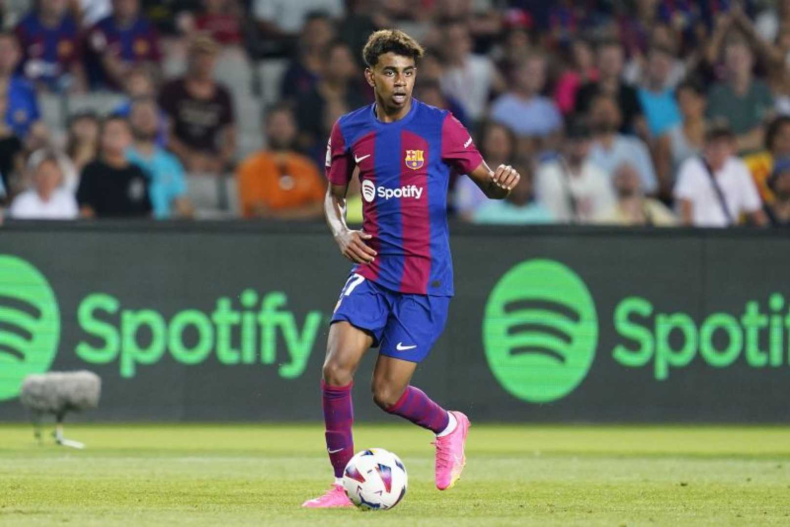 Lamine Yamal Fc Barcelona La Liga