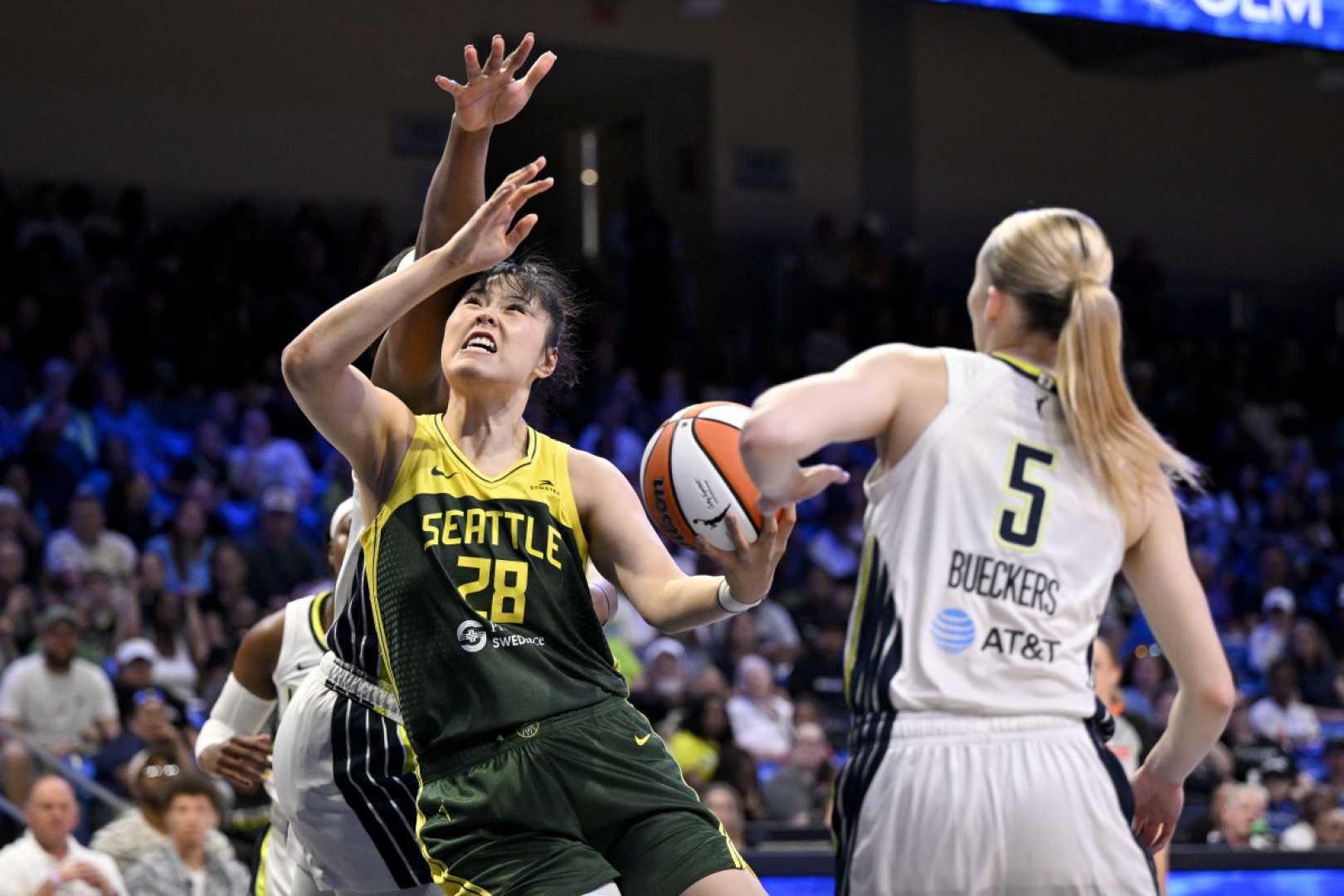Li Yueru Basketball Trade Seattle Storm Dallas Wings