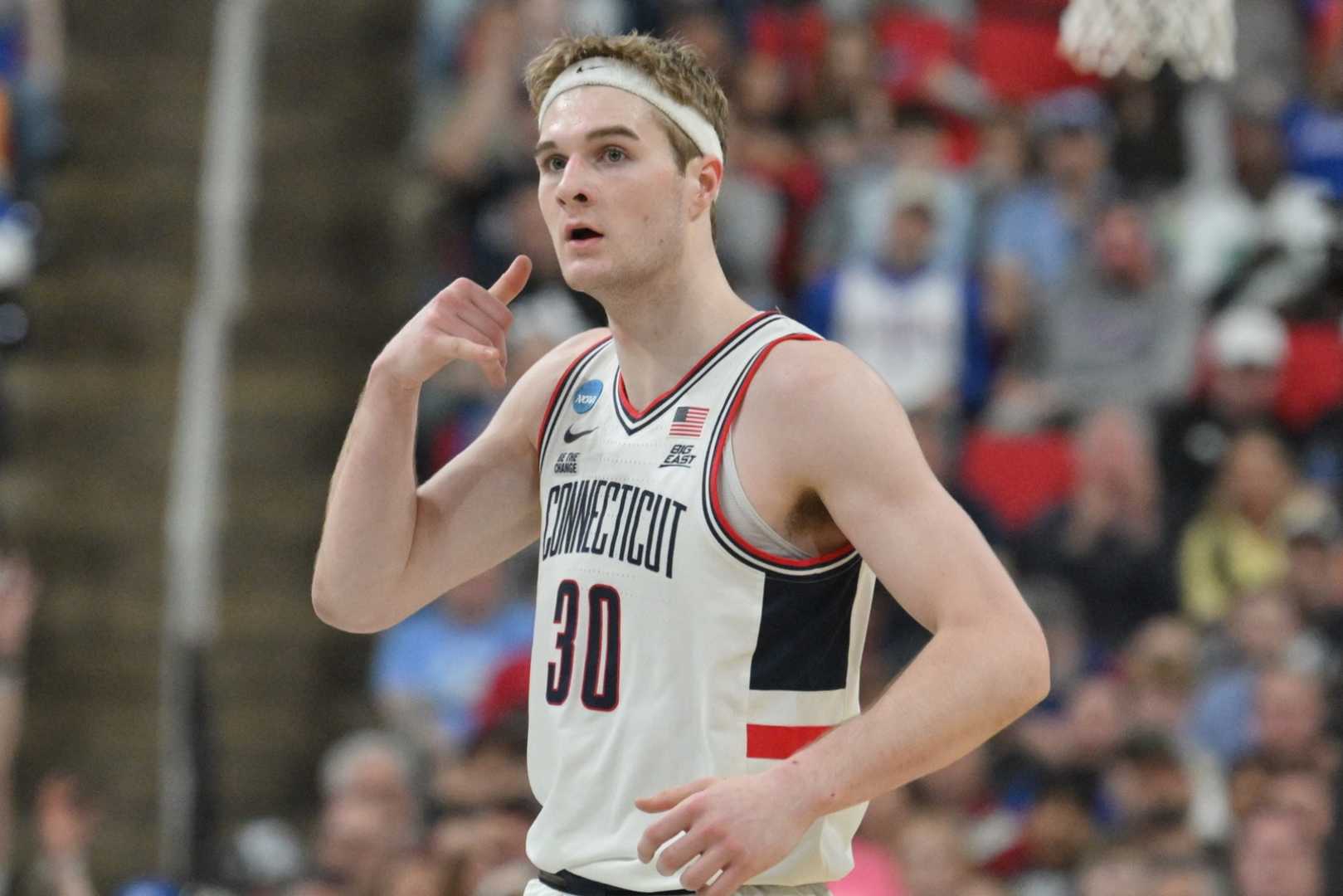 Liam Mcneeley Nba Draft 2025