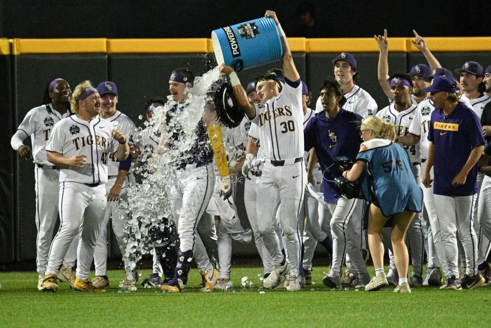Lsu Arkansas Baseball Mcws Championship