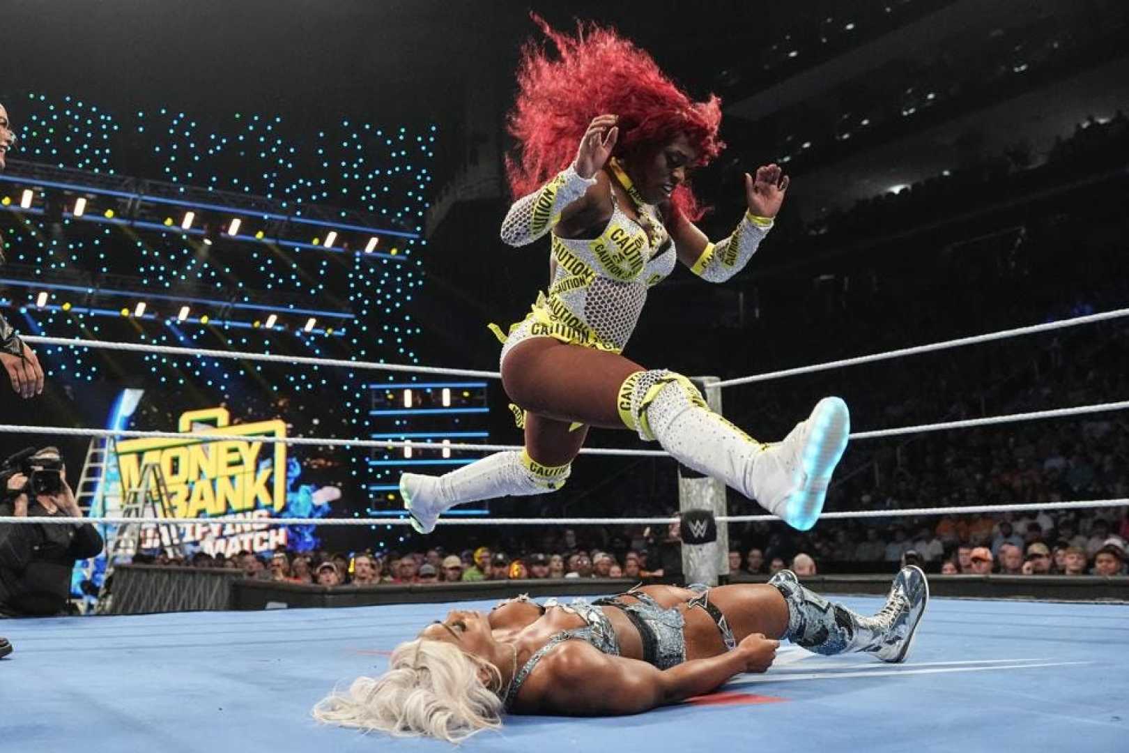 Naomi Wwe Money In The Bank 2025