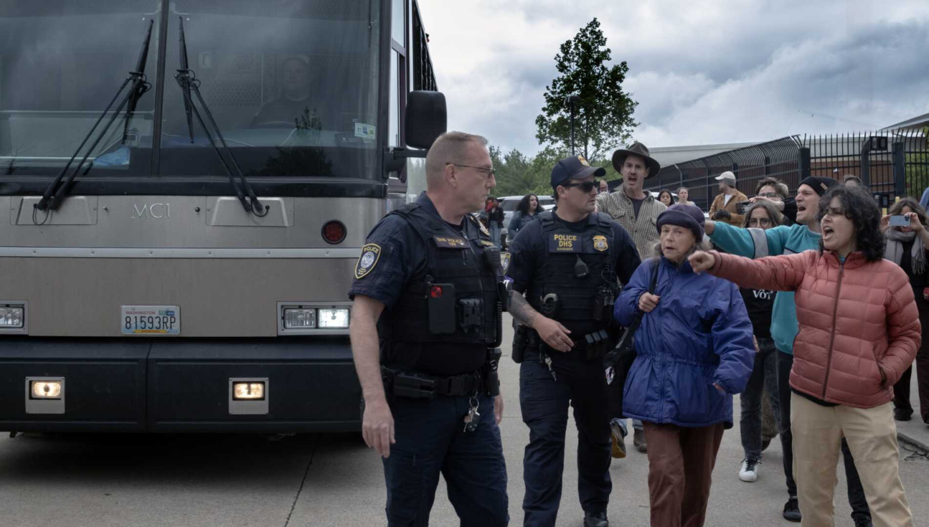 Nashville Immigrants Ice Agents Enforcement