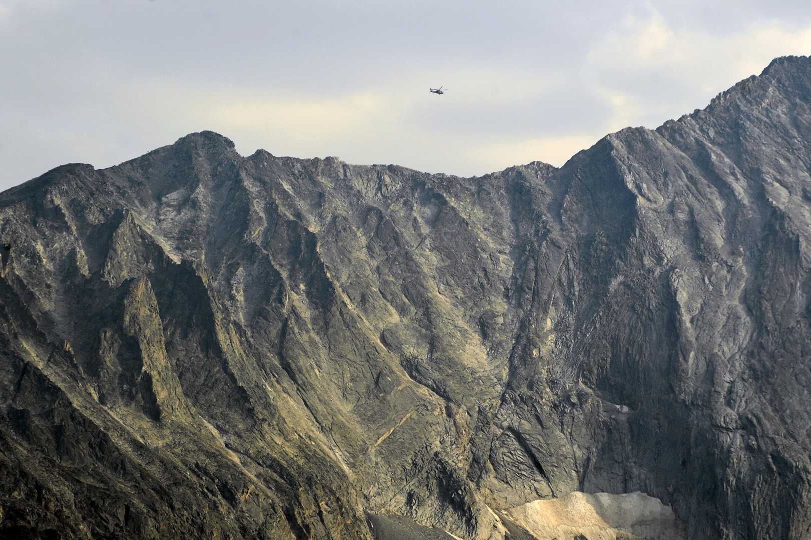 North Carolina Hikers Capitol Peak Rescue
