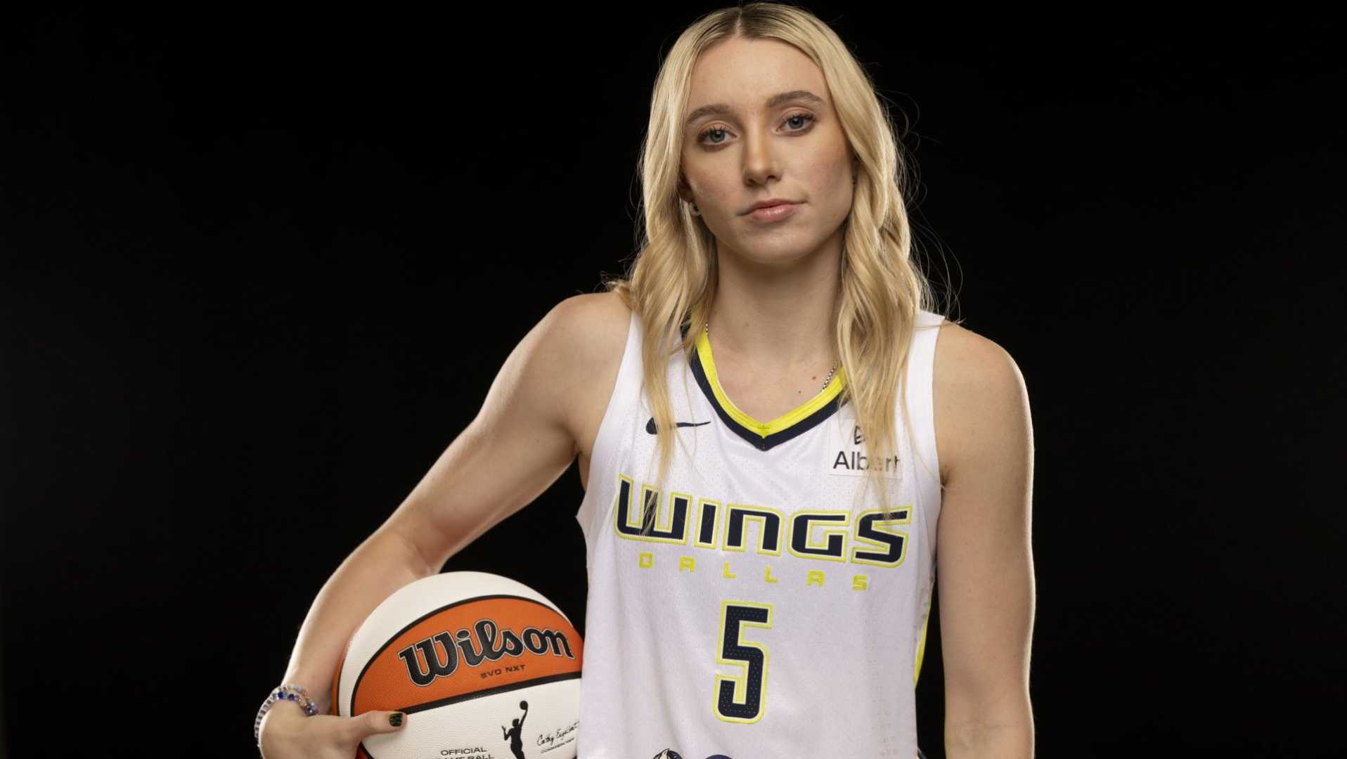 Paige Bueckers Dallas Wings Basketball