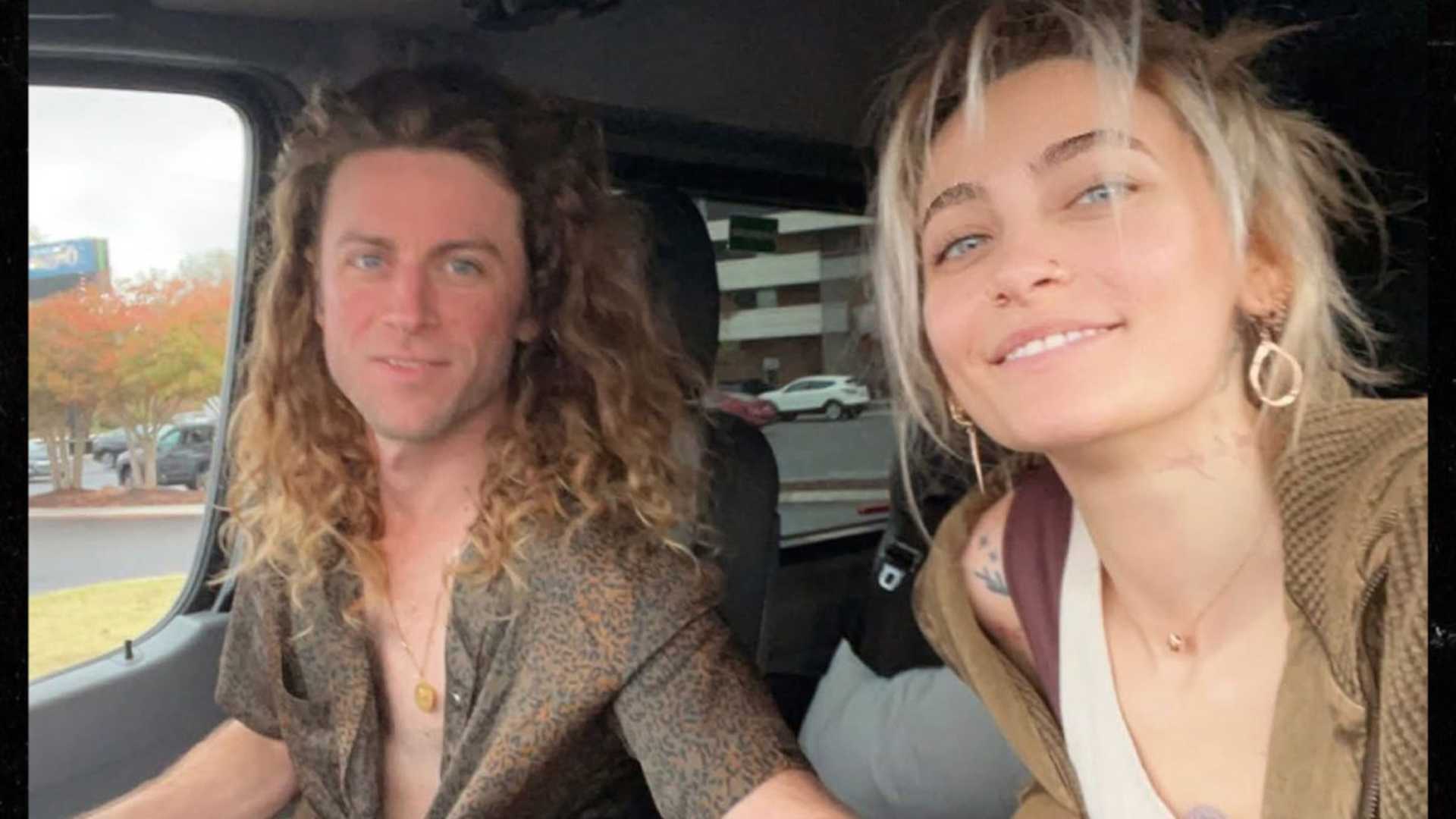 Paris Jackson Justin Long Engaged Couple