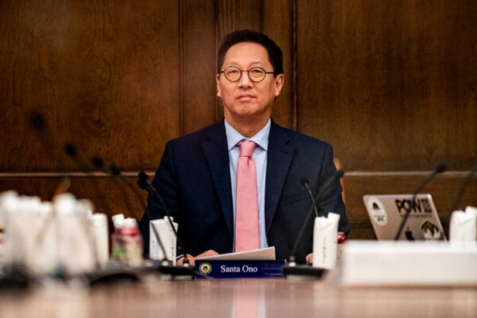 Santa Ono University Of Florida President