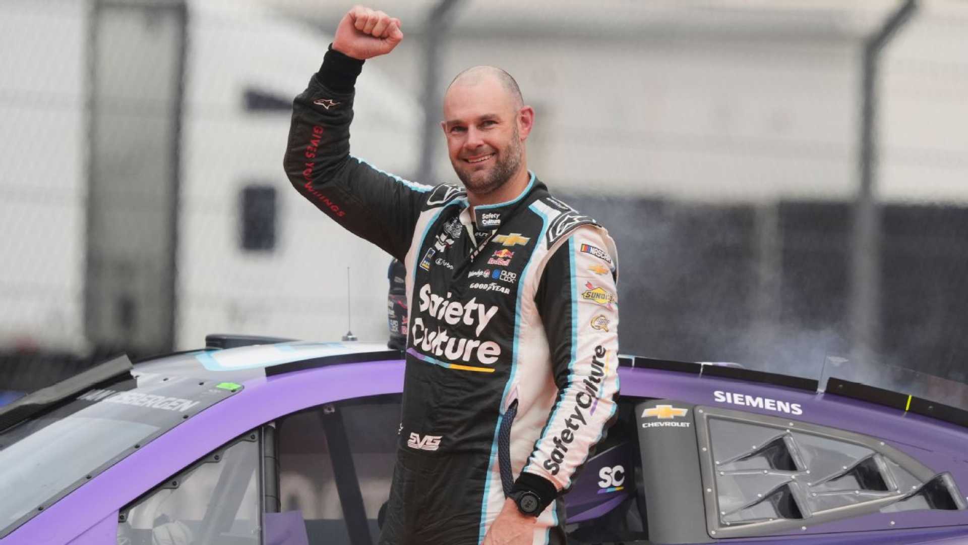 Shane Van Gisbergen Race Mexico City