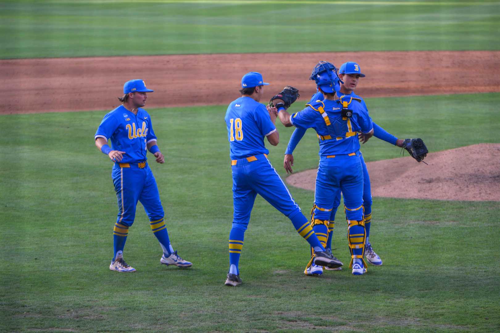 Ucla Baseball Players In Ncaa Super Regionals