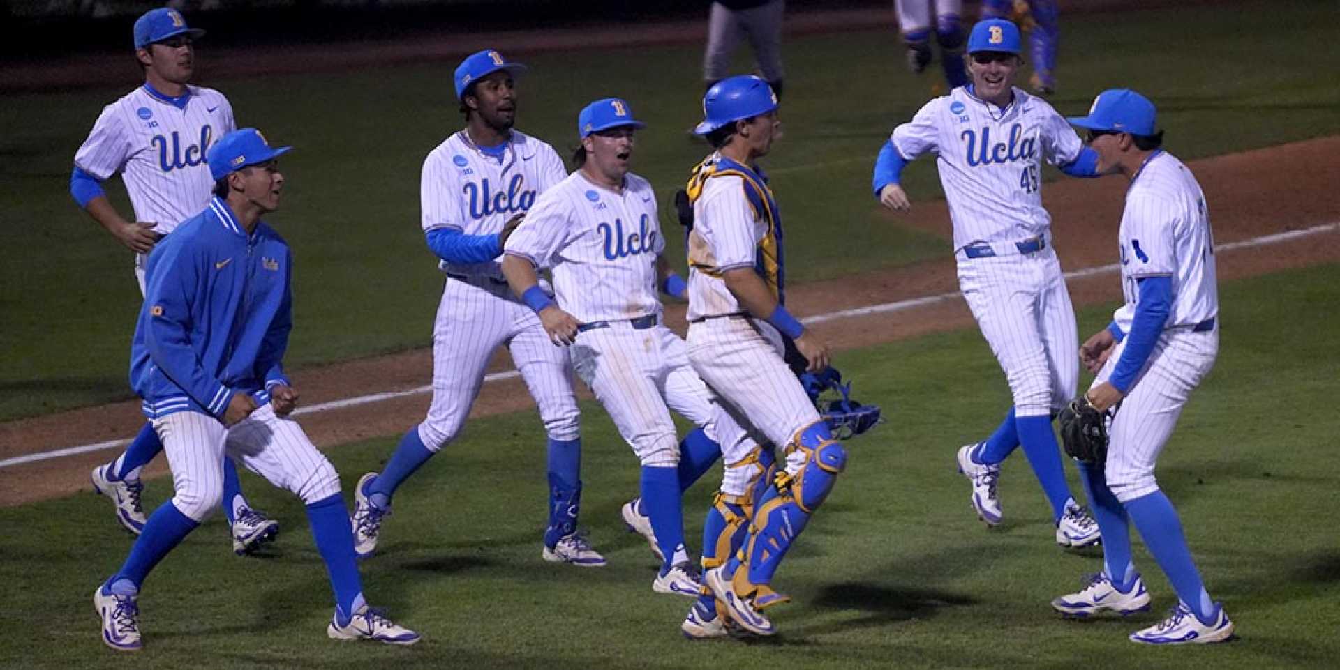 Ucla Baseball Vs Utsa Super Regionals