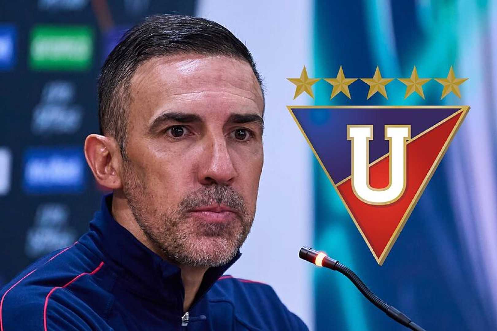 Vicente Sánchez Soccer Coach And Cruz Azul